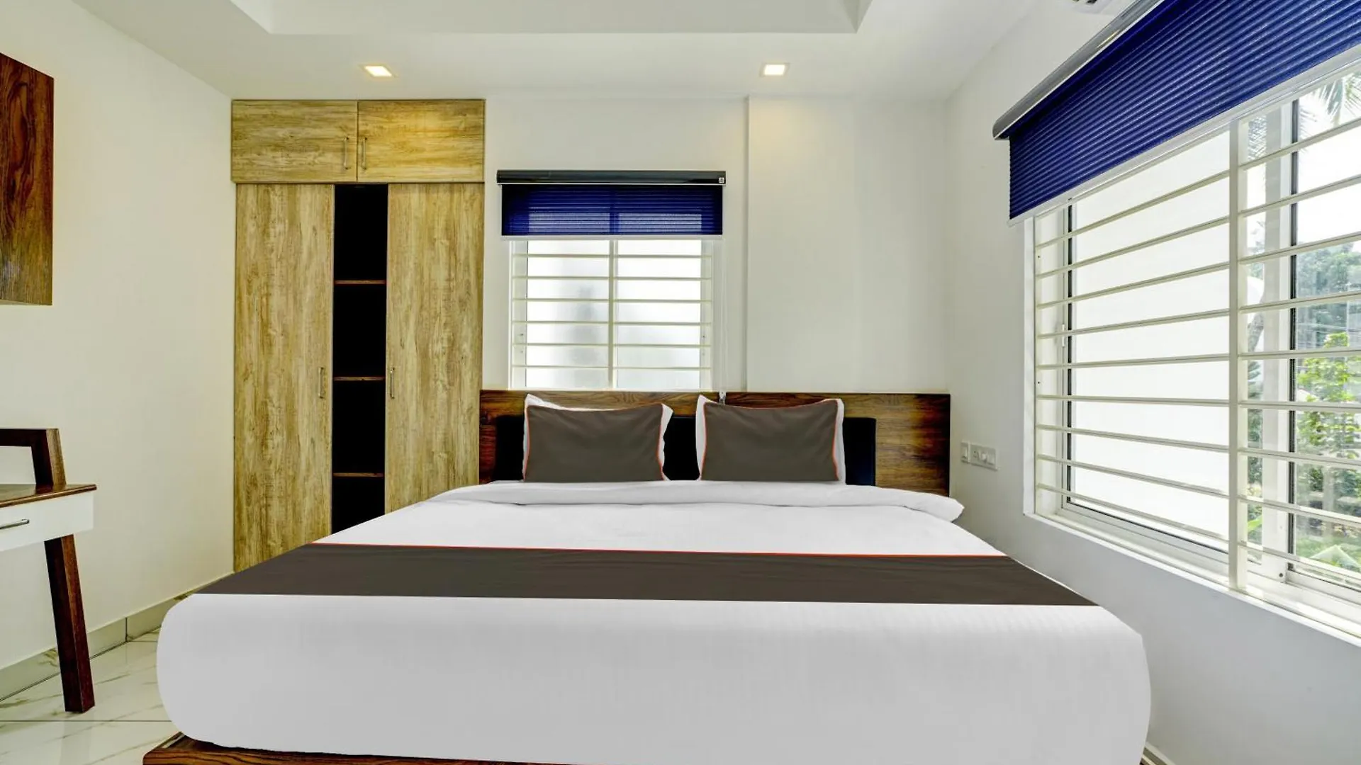 Hotel O Full Moon Homes Kochi India